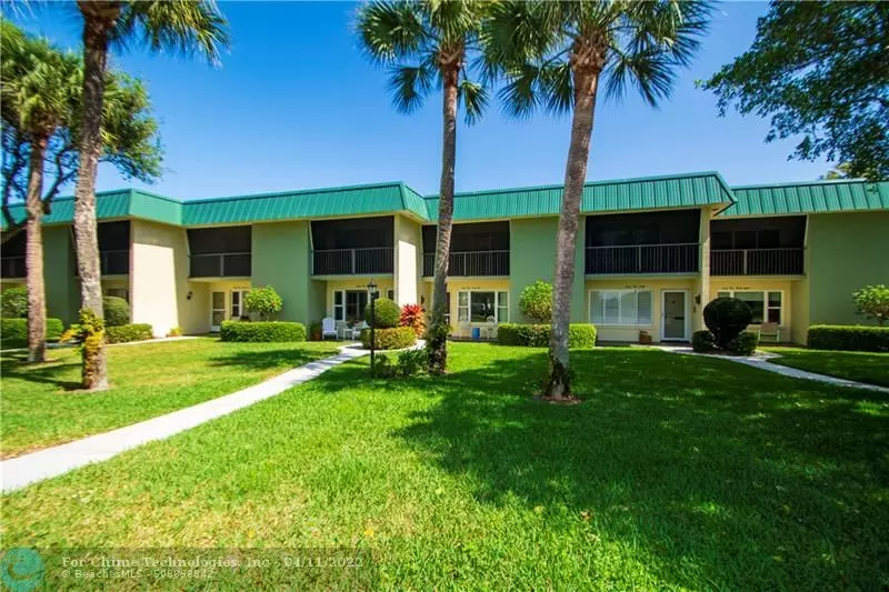 4142 Silver Palm Drive  #11, Vero Beach, FL 32963