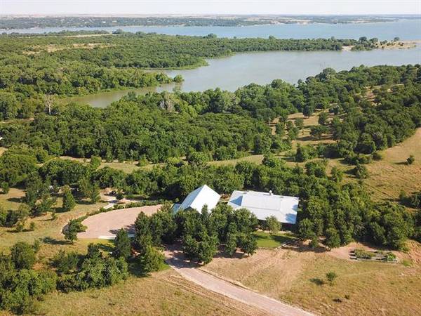 10700 W Rocky Creek Road, Crowley, TX 76036