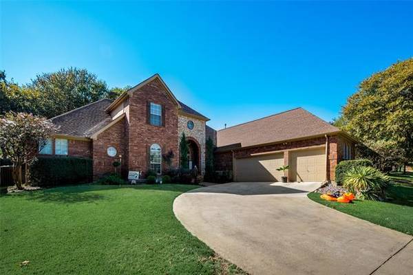 437 Windjammer Lane, Azle, TX 76020