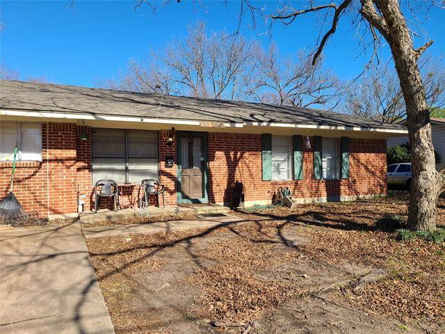 309 Meadow Lane, Bonham, TX 75418