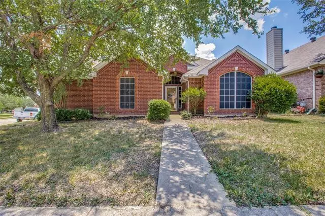 4628 Mustang Drive, Fort Worth, TX 76137