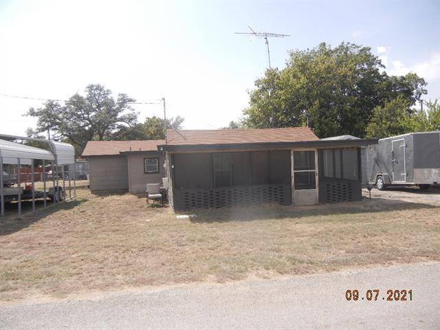 135 David, Brownwood, TX 76801