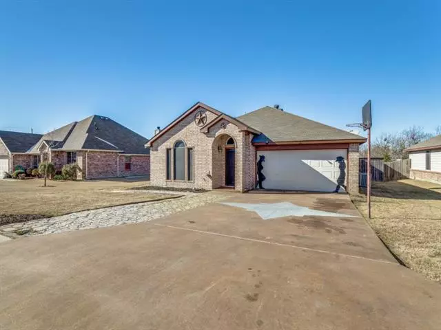 204 Harvard Drive, Princeton, TX 75407