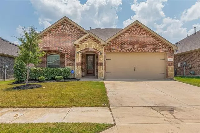 9004 Bronze Meadow Drive, Fort Worth, TX 76131