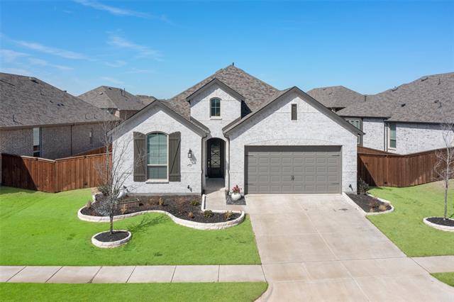 1201 Bluestem Drive, Aubrey, TX 76227