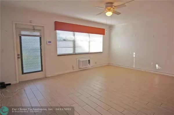 Deerfield Beach, FL 33442,111 Harwood J  #111