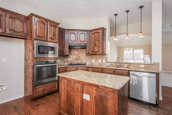 Mckinney, TX 75070,5904 Chisholm Trail