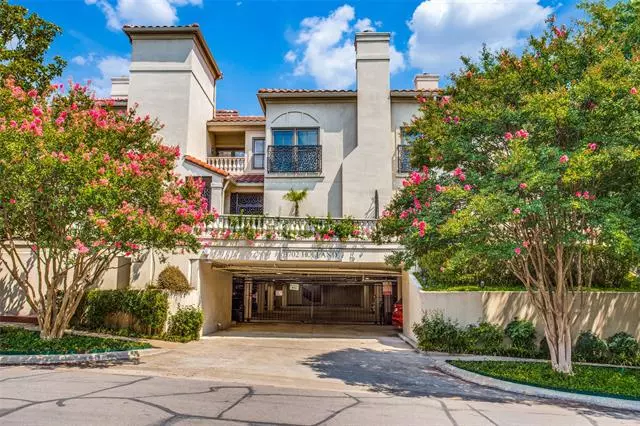 3702 Holland Avenue #2, Dallas, TX 75219