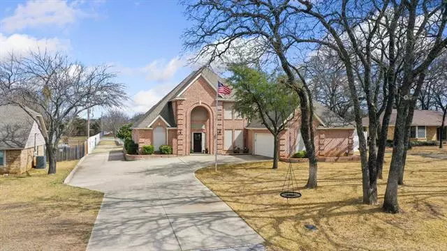 7107 Truver Lane, Arlington, TX 76001