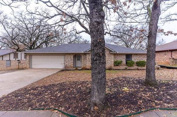 8109 Starnes Road, North Richland Hills, TX 76182