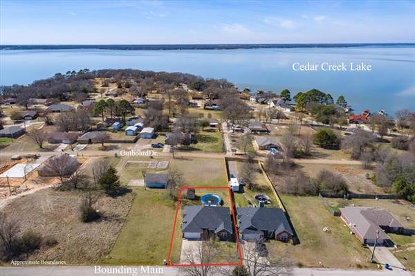 323 Bounding Main Street, Gun Barrel City, TX 75156