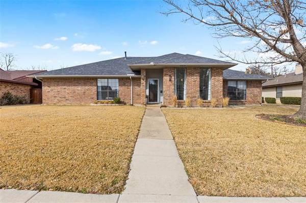 2509 Castle Street, Irving, TX 75038