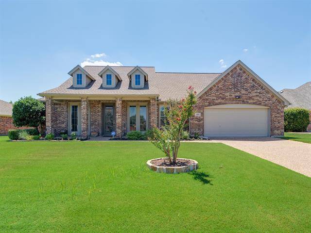 429 Meandering Creek Drive, Argyle, TX 76226