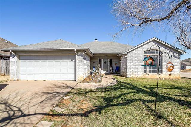 300 Palm Street, Crowley, TX 76036