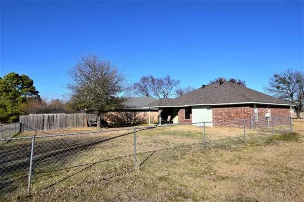 Gun Barrel City, TX 75156,331 Schooner Road