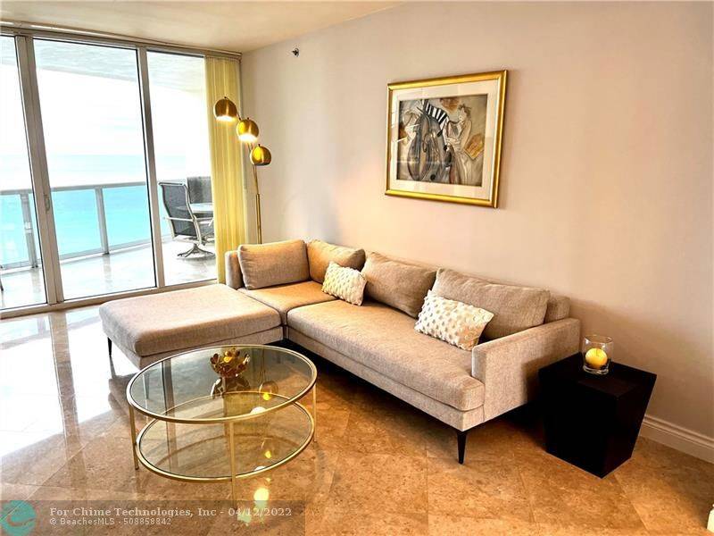 Sunny Isles Beach, FL 33160,18911 Collins Ave  #1206