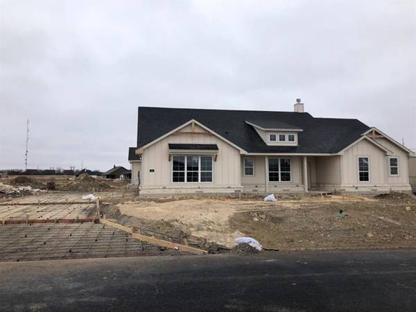 145 Meadow Vista Drive, Rhome, TX 76078