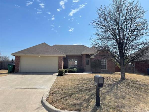 908 Turkey Creek Court, Bridgeport, TX 76426