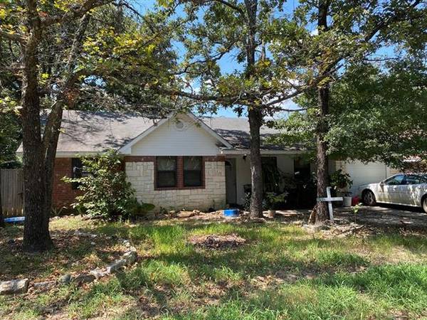 10885 Cartwright Drive, Eustace, TX 75124