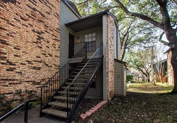 Dallas, TX 75248,5335 Bent Tree Forest Drive #260