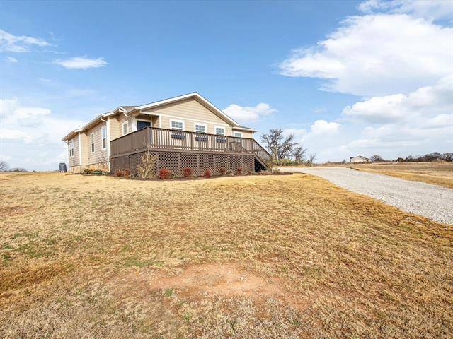 153 Mccrae Lane, Boyd, TX 76023