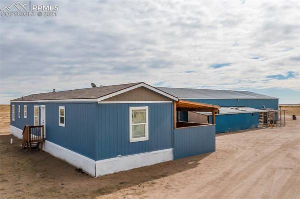 40425 Funk RD, Ramah, CO 80832