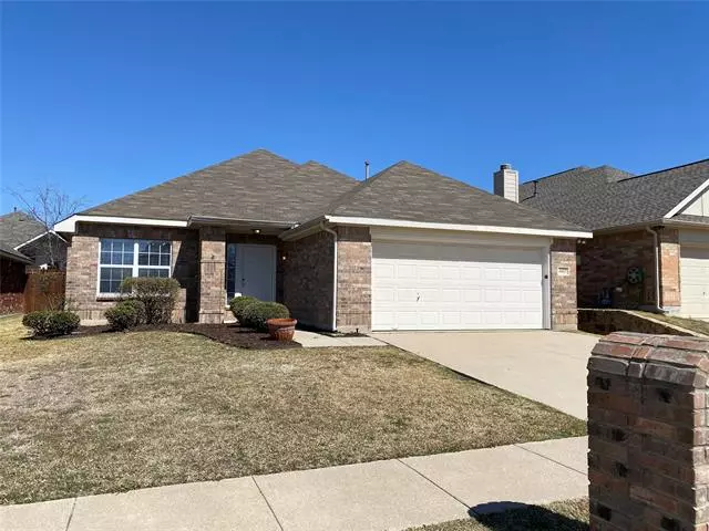 4637 Wolf Ridge Way, Fort Worth, TX 76244