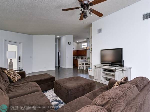 Sunrise, FL 33326,581 Lakeside Circle