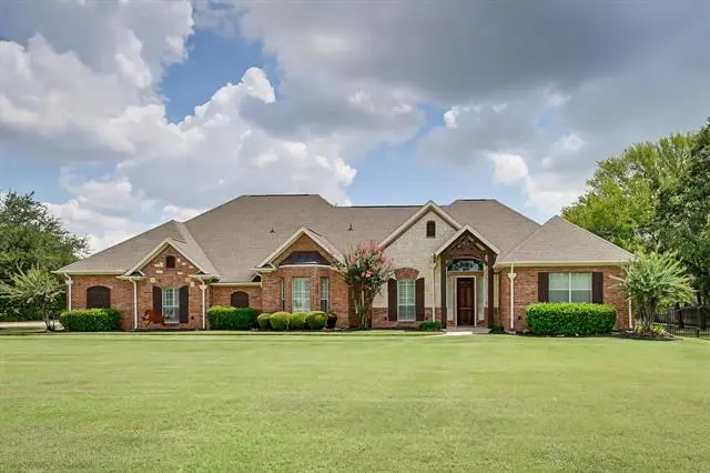 2580 Callender Road, Mansfield, TX 76063