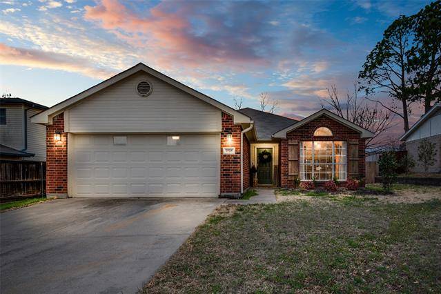 7528 Bermejo Road, Fort Worth, TX 76112