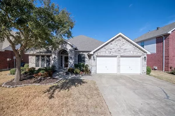 6421 Hillview Lane, Sachse, TX 75048