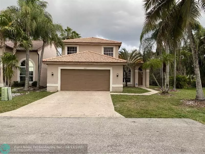 18201 SW 3rd St, Pembroke Pines, FL 33029