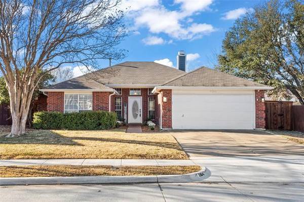 7104 Mesa Verde Trail, Fort Worth, TX 76137