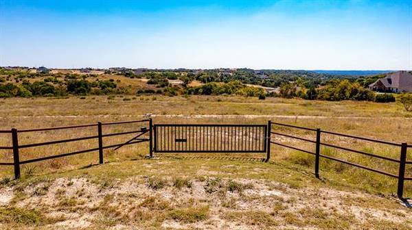 5219 Old Dennis Road, Weatherford, TX 76087