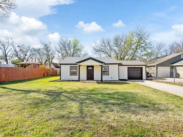 9703 Santa Clara Drive, Fort Worth, TX 76116