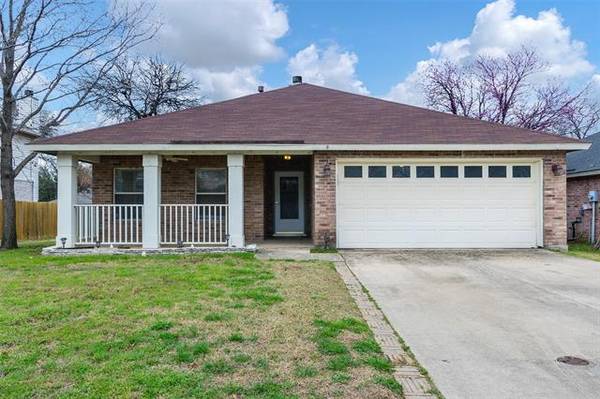 2009 Barton Springs Drive, Corinth, TX 76210