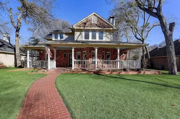 Fort Worth, TX 76112,5837 Forest Bend Place