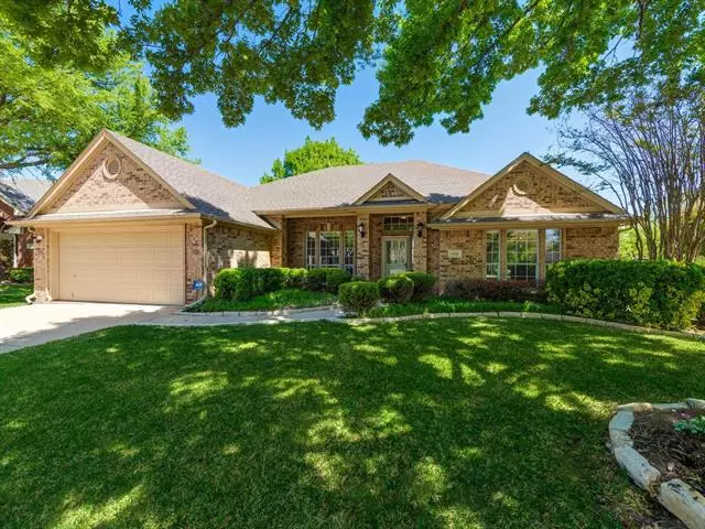 6520 Stone Creek Trail, Fort Worth, TX 76137