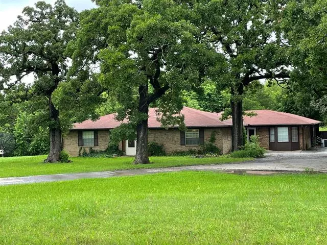 1217 Desvoignes Road, Denison, TX 75021