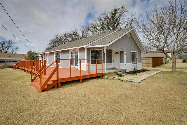 312 E Graham Street, Godley, TX 76044