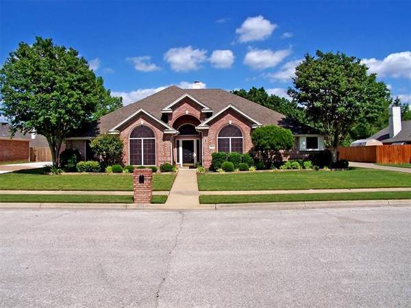 1521 SARAH BROOKS Drive, Keller, TX 76248