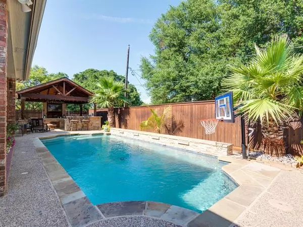 North Richland Hills, TX 76182,7500 Shane Court