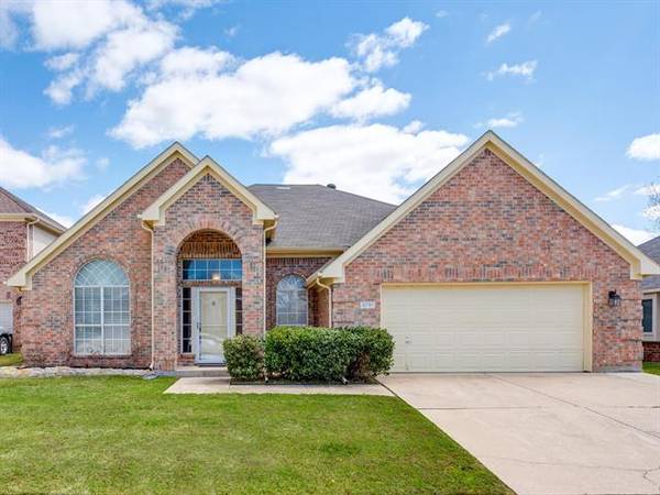 5791 Fawn Court, Haltom City, TX 76137