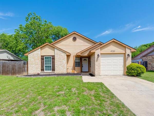 4753 Rose Of Sharon Lane, Fort Worth, TX 76137