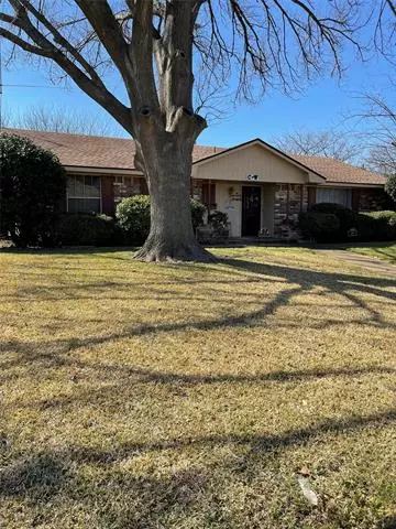 Desoto, TX 75115,301 Brookview Drive