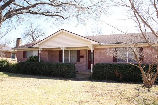 526 E Spring Valley Road, Richardson, TX 75081