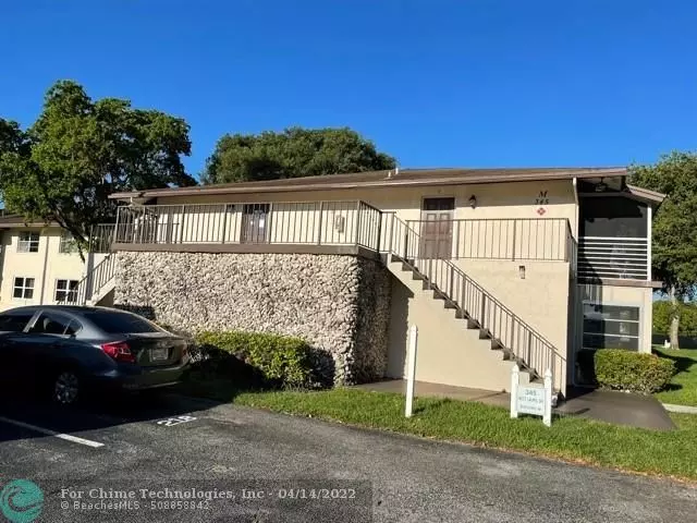 345 W LAUREL Drive  #4-M, Margate, FL 33063