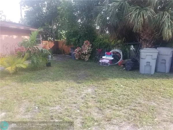 Pompano Beach, FL 33064,2730 NE 2ND TER