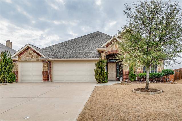 15129 Seventeen Lakes Boulevard, Fort Worth, TX 76262