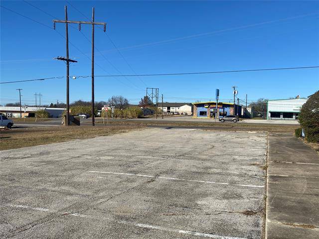 Gainesville, TX 76240,2112 E Highway 82